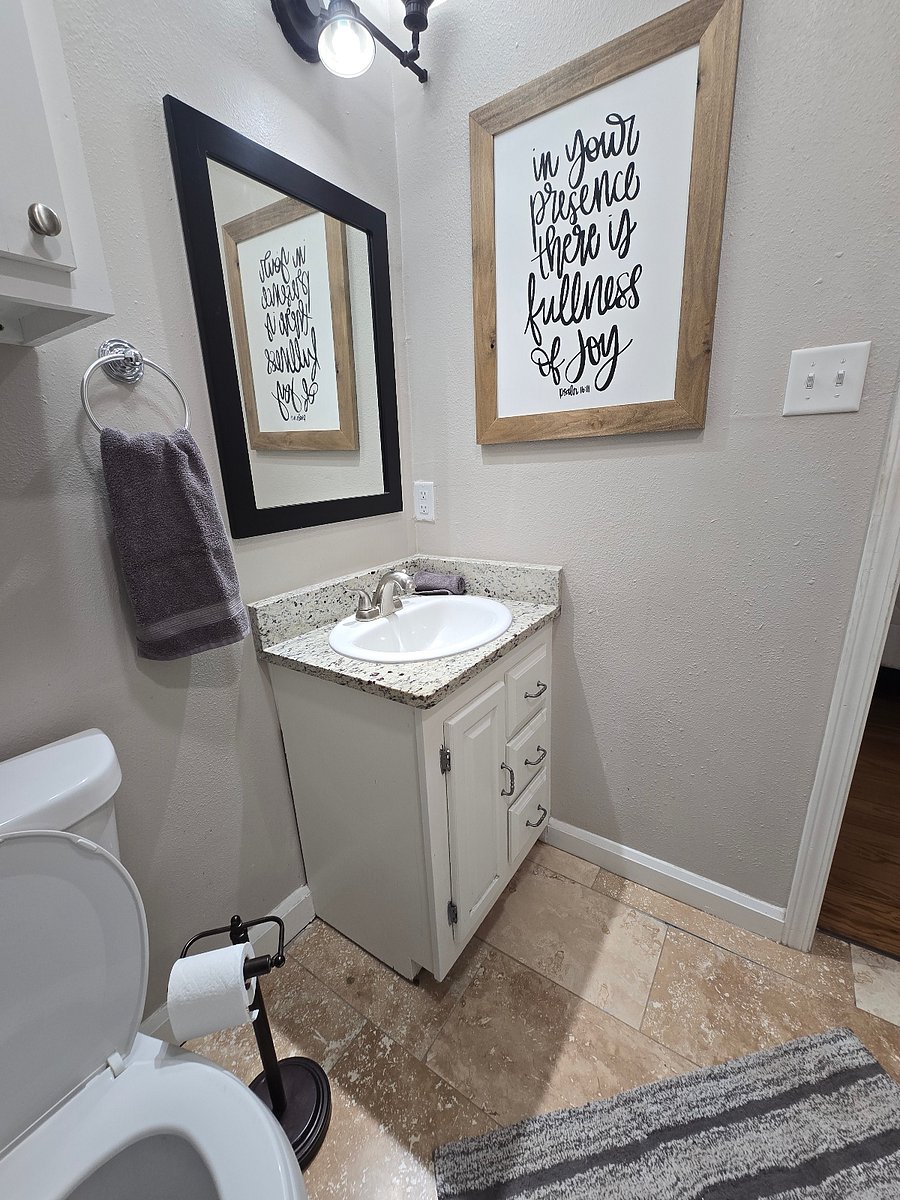 Furnished Finder property 886547_1 photo 9