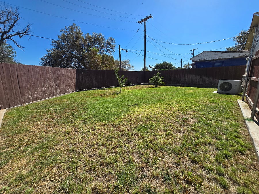 Furnished Finder property 886547_1 photo 12