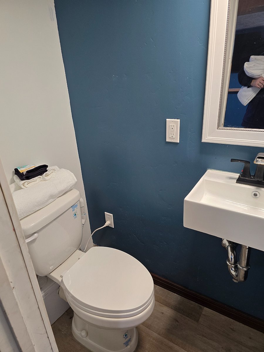 Furnished Finder property 886551_1 photo 15