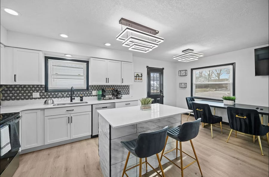 Furnished Finder property 886557_1 photo 7