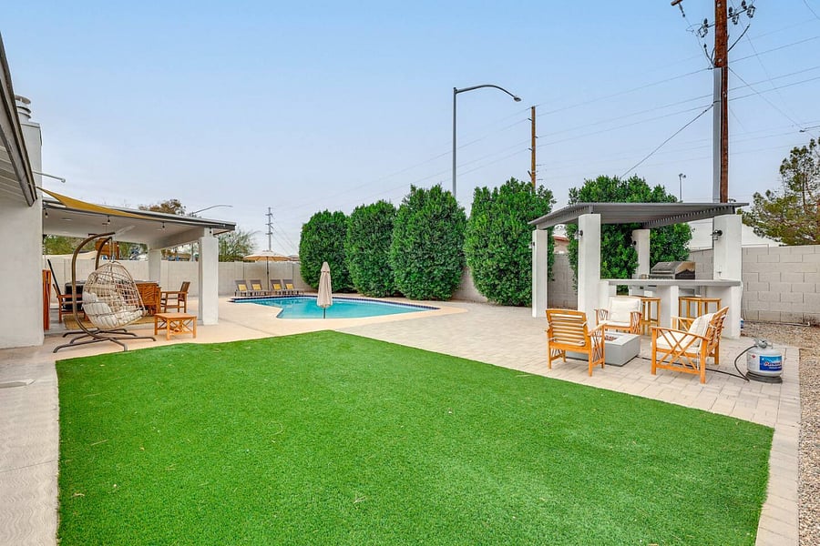Furnished Finder property 886573_1 photo 30