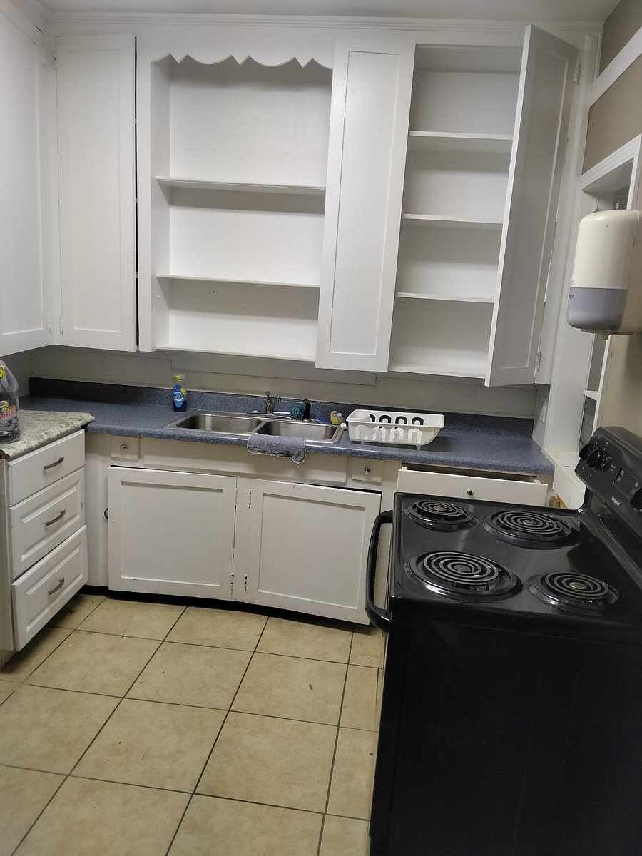 Furnished Finder property 886588_1 photo 12