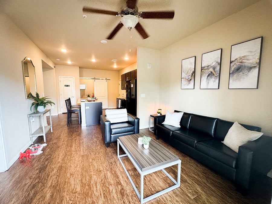 Furnished Finder property 886590_1 photo 4