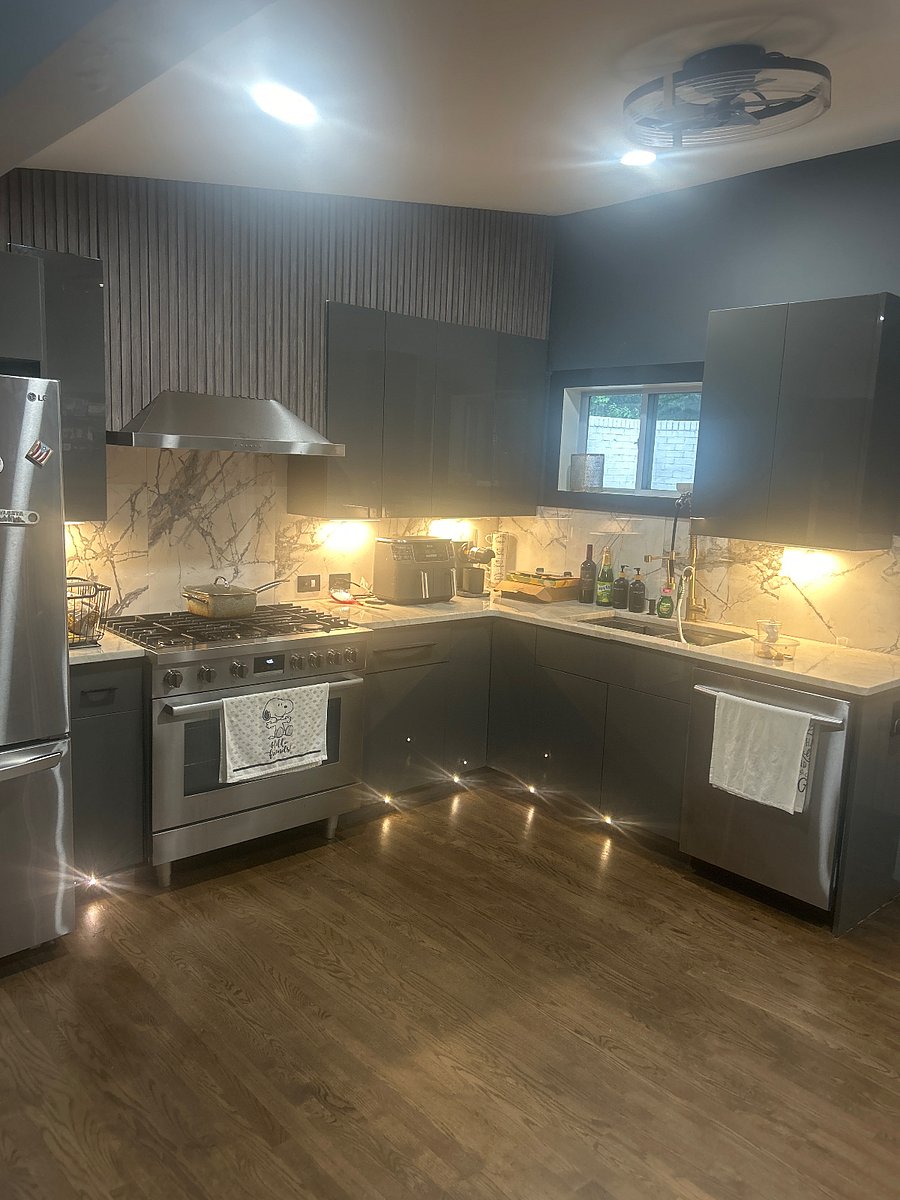 Furnished Finder property 886602_1 photo 7