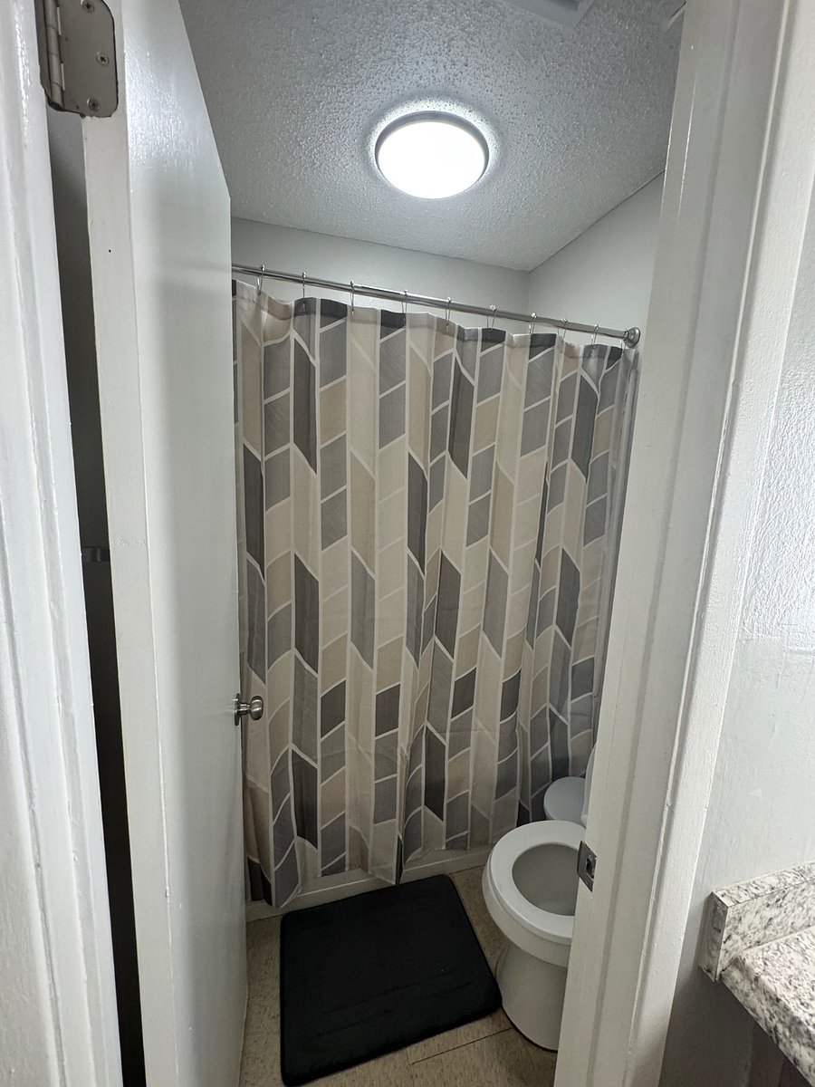 Furnished Finder property 886613_1 photo 6