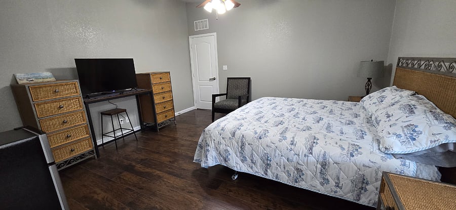 Furnished Finder property 886617_1 photo 6