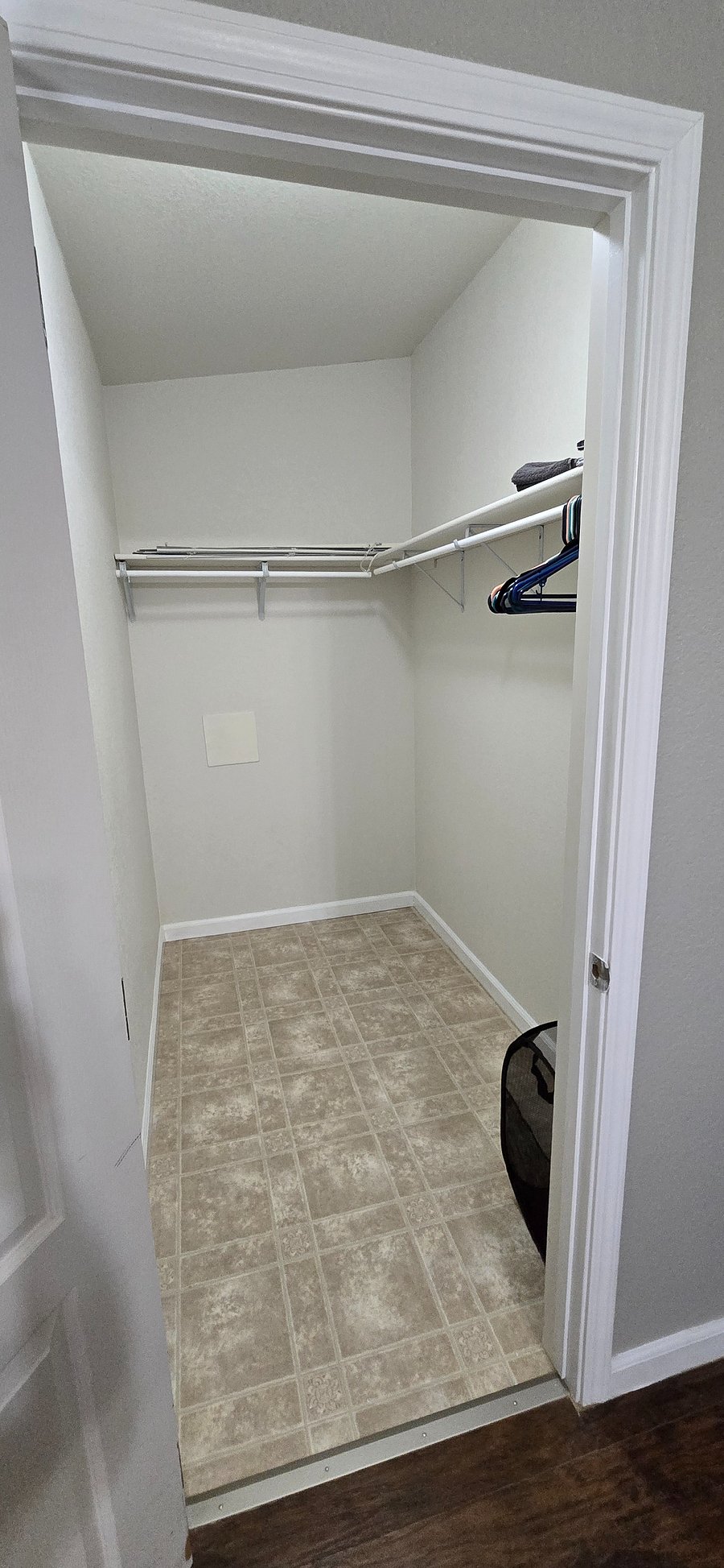 Furnished Finder property 886617_1 photo 8