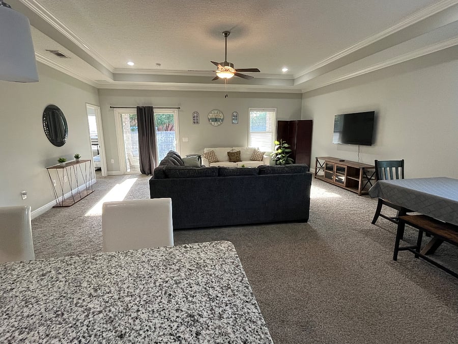 Furnished Finder property 886625_1 photo 11