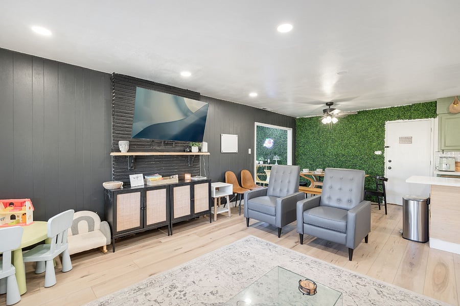Furnished Finder property 886668_1 photo 12