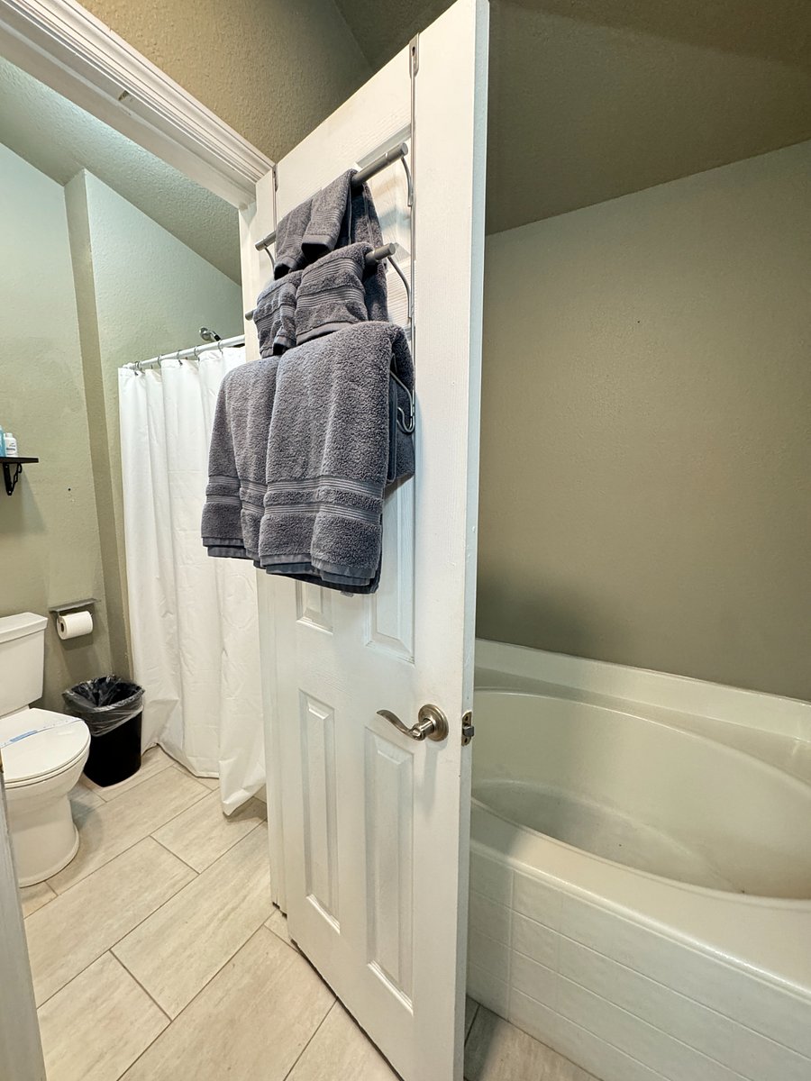 Furnished Finder property 886684_1 photo 12
