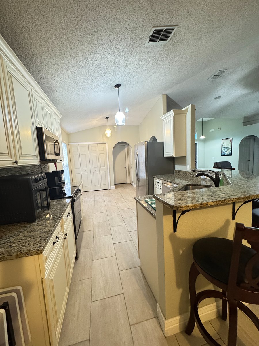 Furnished Finder property 886684_1 photo 4