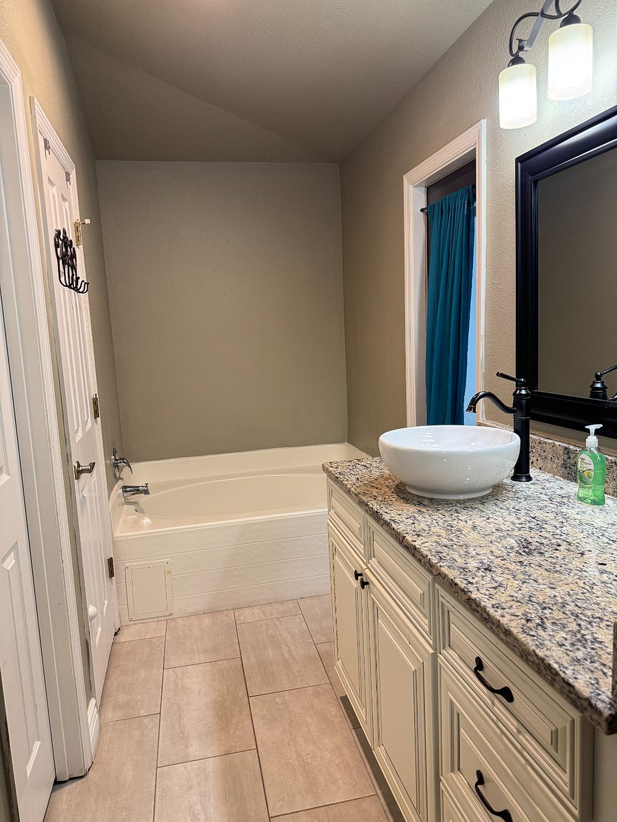 Furnished Finder property 886684_1 photo 11