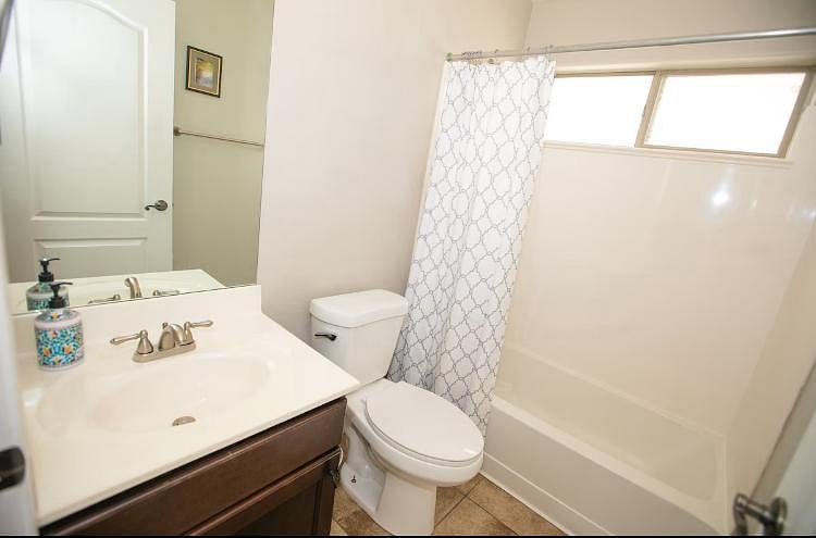 Furnished Finder property 886702_1 photo 5