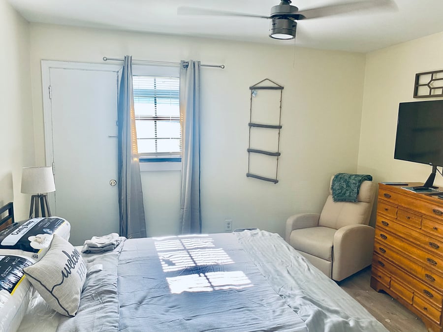 Furnished Finder property 886725_1 photo 3