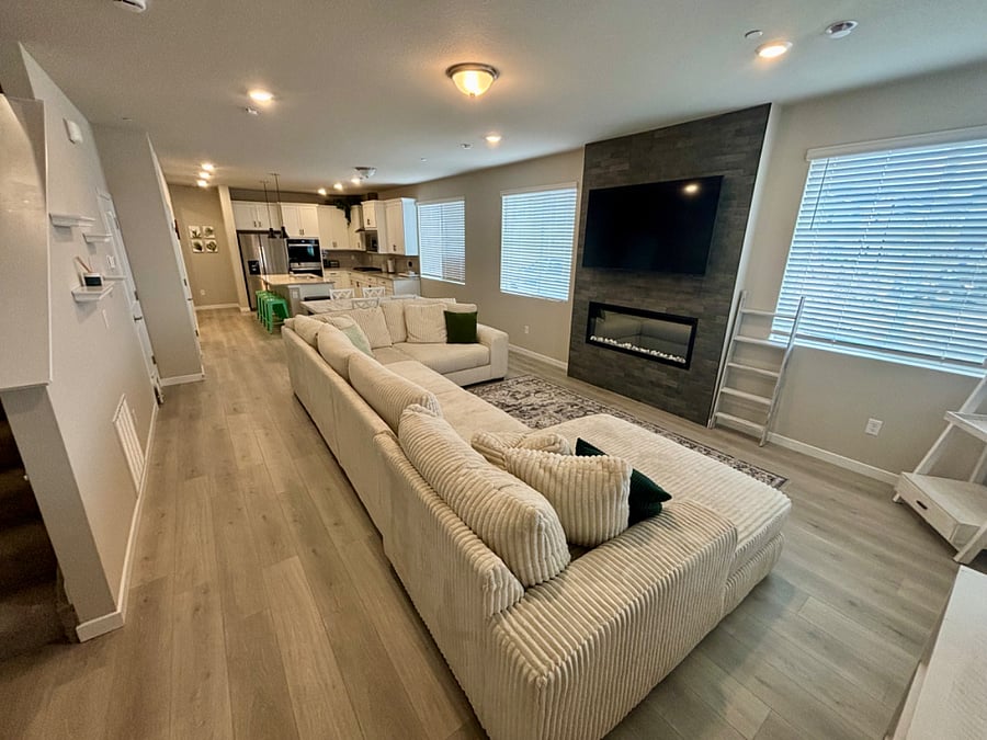 Furnished Finder property 886748_1 photo 3