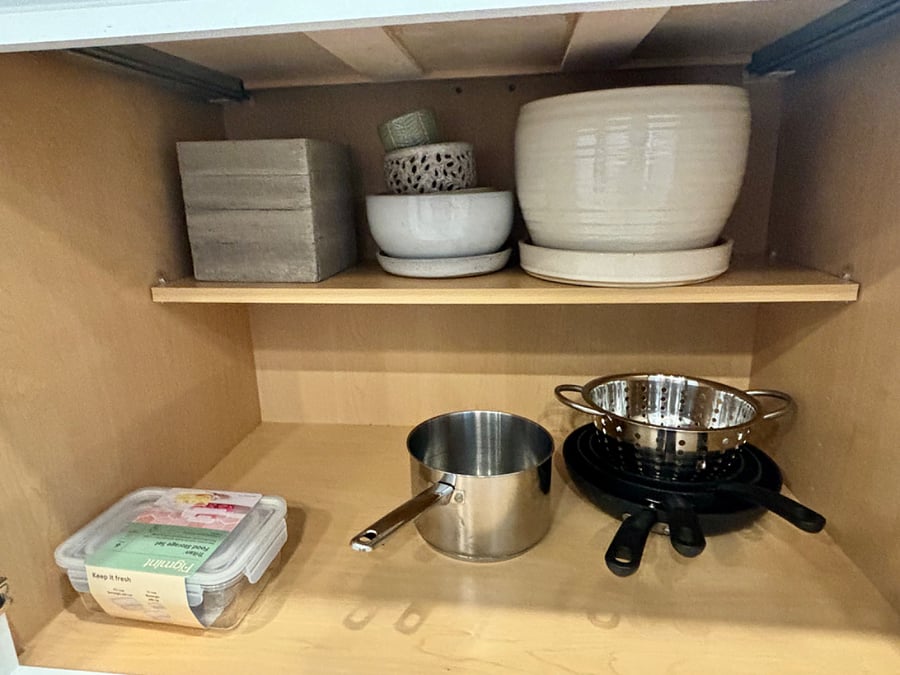 Cookware supplied.