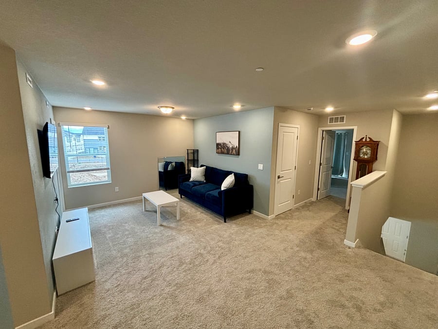 Loft type TV/Family room