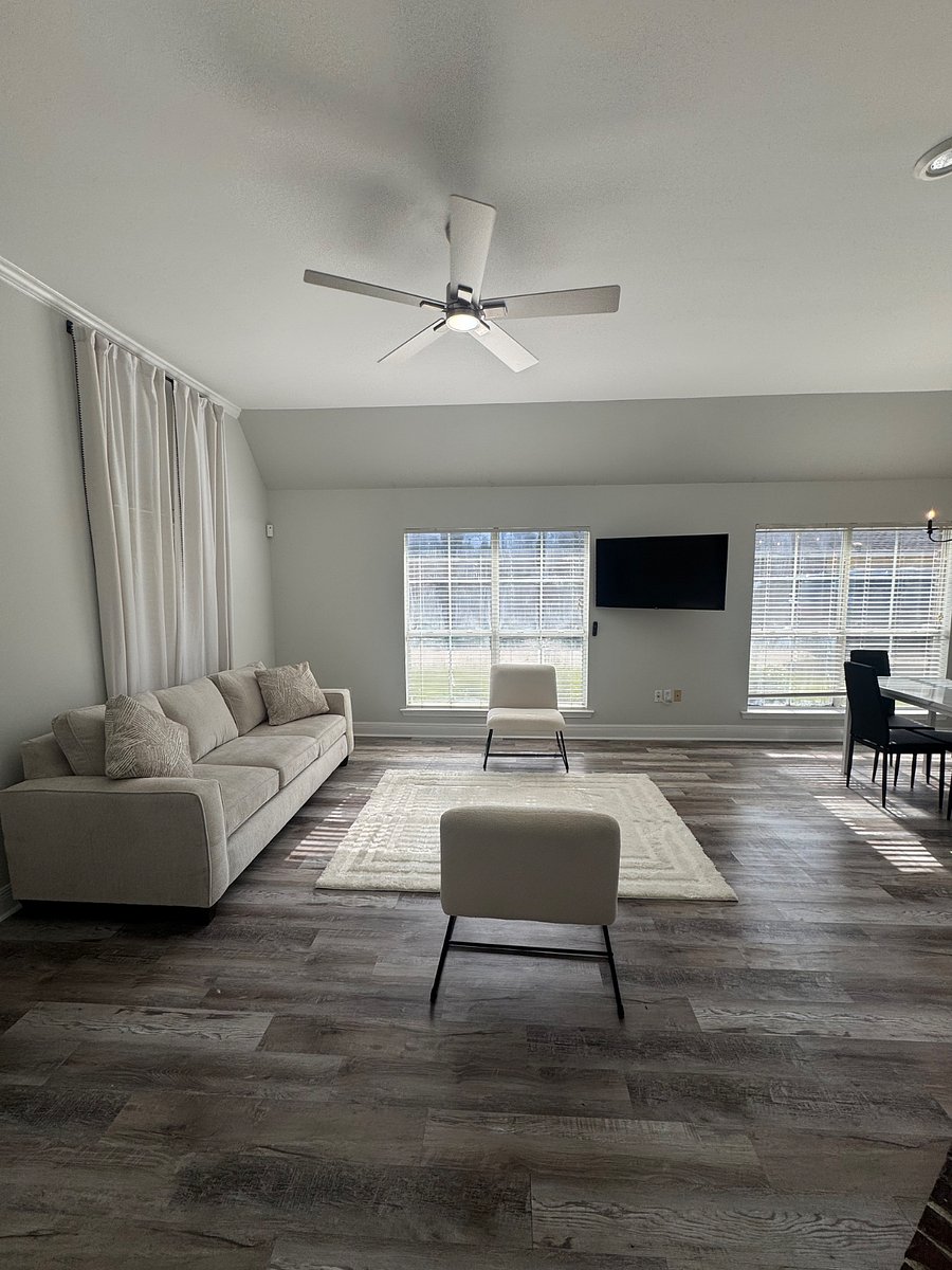 Furnished Finder property 886763_1 photo 4