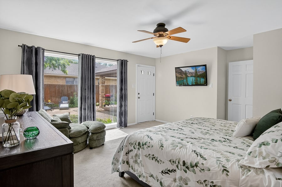 PRIMARY
+King bed
+Roku TV
+Closet
+Dresser
+Blackout insulated curtains
+Ceiling fan
+Attached bathroom (double sink, walk-in closet, shower)