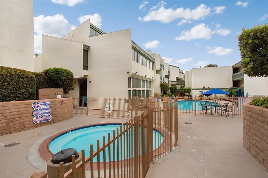 Furnished Finder property 886780_1 photo 8