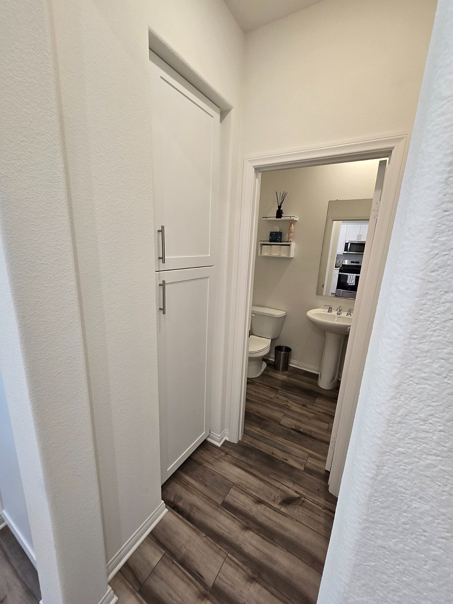 Furnished Finder property 886812_1 photo 8