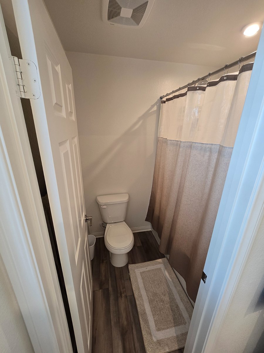 Furnished Finder property 886812_1 photo 7