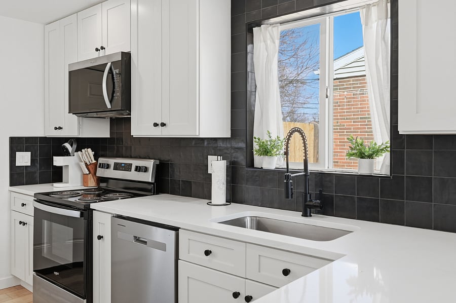 Furnished Finder property 886830_1 photo 17