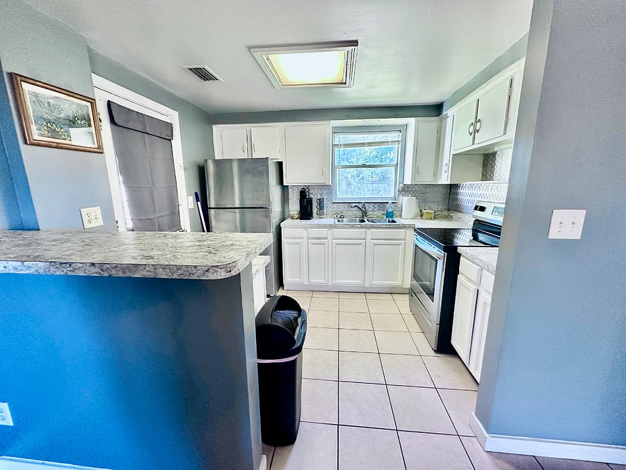 Furnished Finder property 886839_1 photo 5