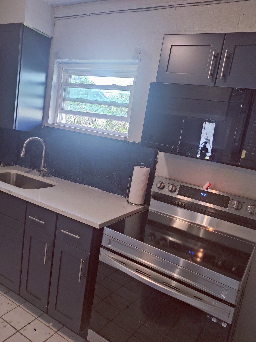 Furnished Finder property 886842_1 photo 3