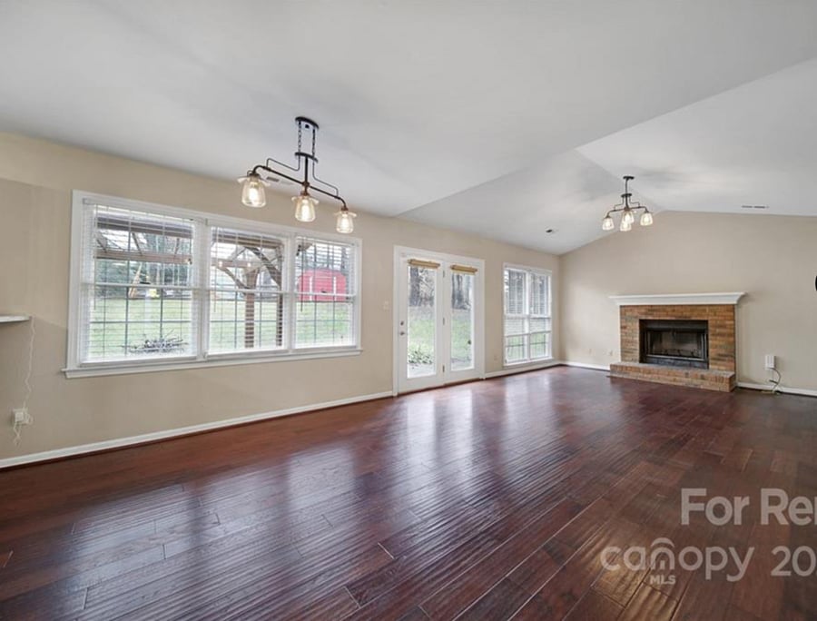 Furnished Finder property 886846_1 photo 6