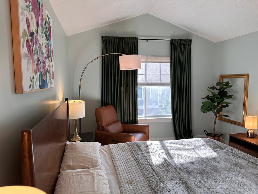 Furnished rental room