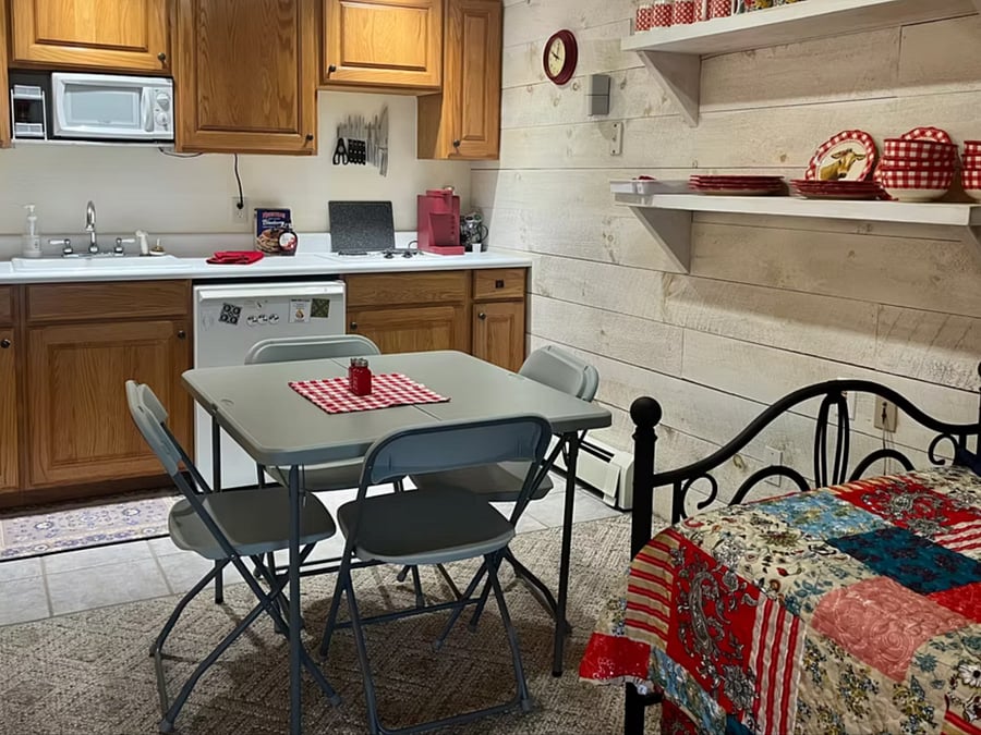Furnished Finder property 886852_2 photo 16