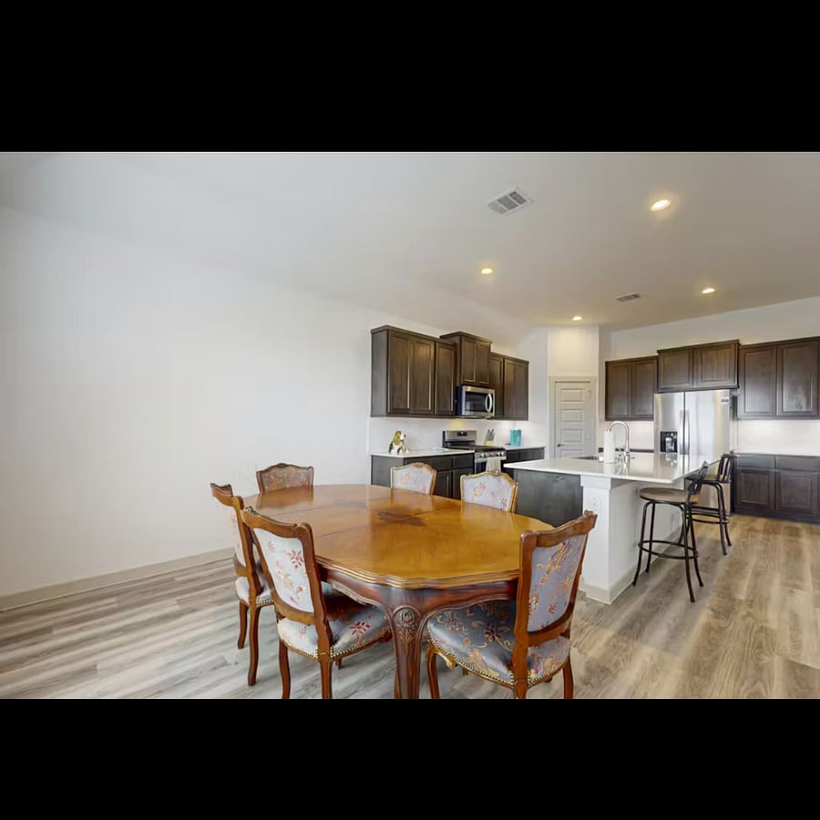 Furnished Finder property 886857_1 photo 7