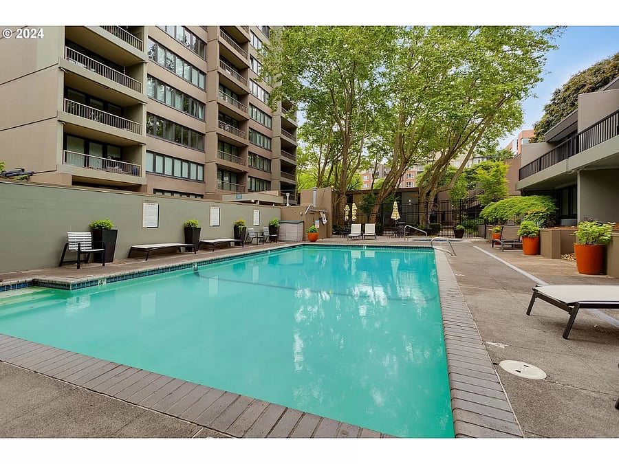 Furnished Finder property 886872_1 photo 15