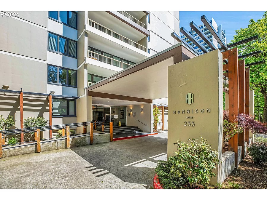 Furnished Finder property 886872_1 photo 16