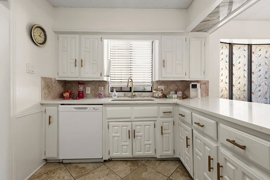 Furnished Finder property 886875_1 photo 9