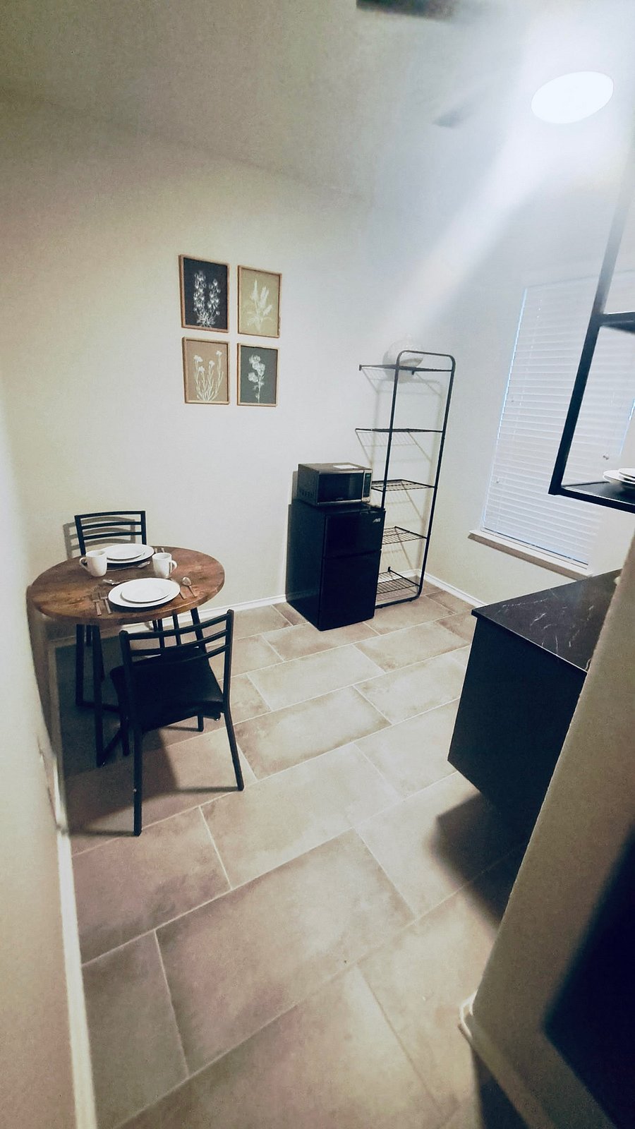 Furnished Finder property 886885_2 photo 6