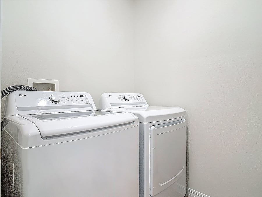 Furnished Finder property 886890_1 photo 14