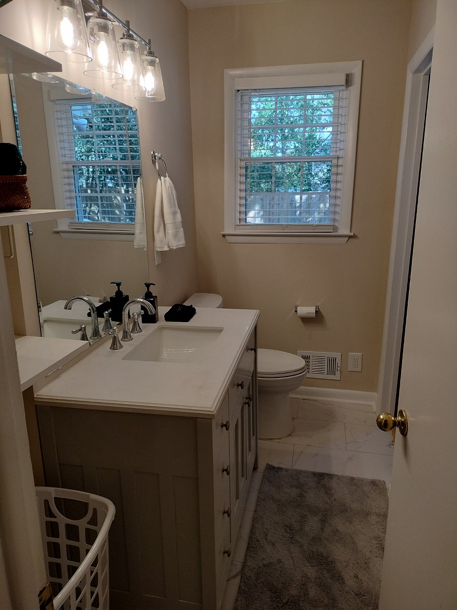 Shared full bath