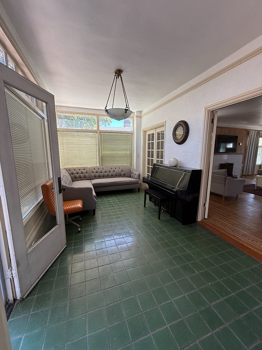 Furnished Finder property 886930_1 photo 17