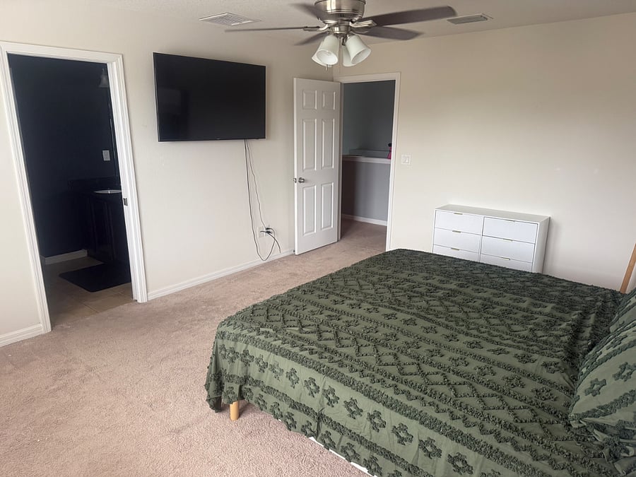 Furnished Finder property 886942_1 photo 13