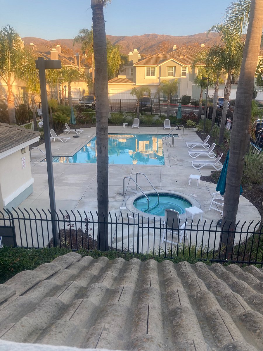 Furnished Finder property 886980_1 photo 4