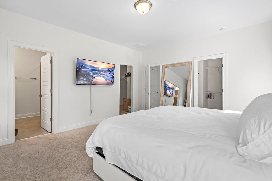 Furnished Finder property 886984_1 photo 25