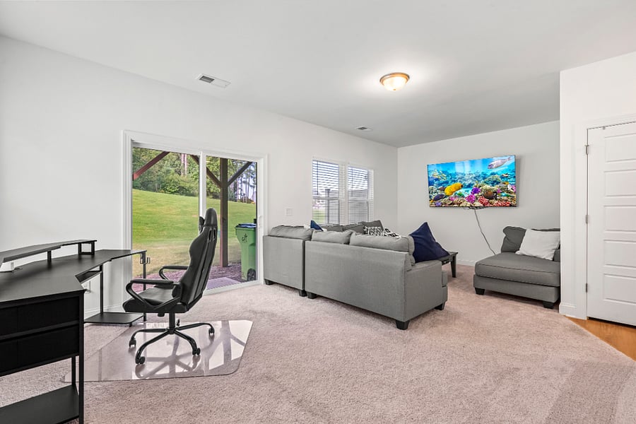 Furnished Finder property 886984_1 photo 32