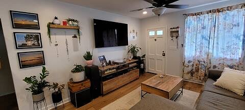 Furnished Finder property 887004_1 photo 5