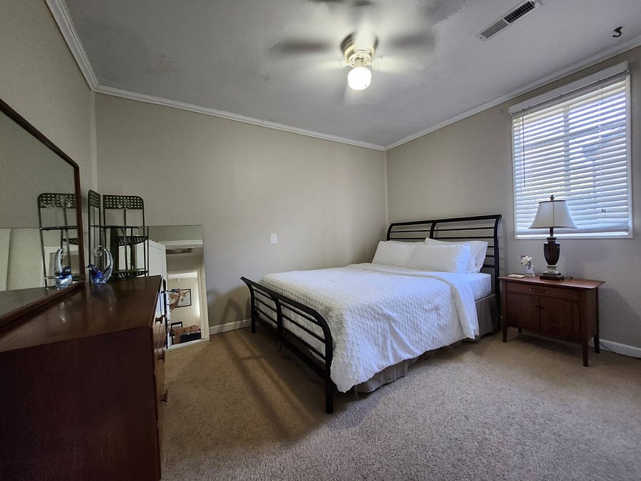 Furnished Finder property 887004_1 photo 10