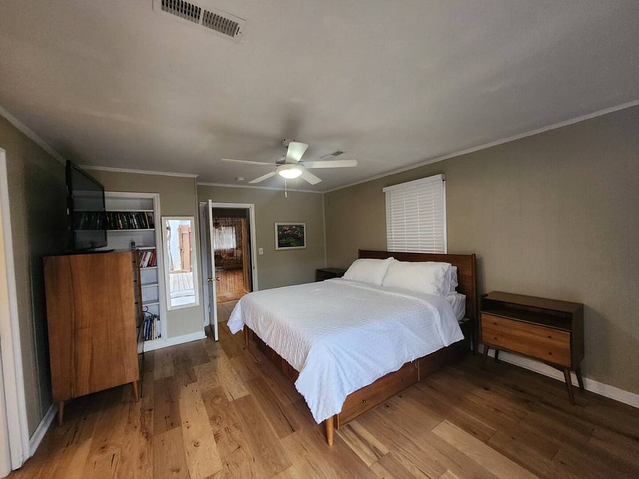 Furnished Finder property 887004_1 photo 11