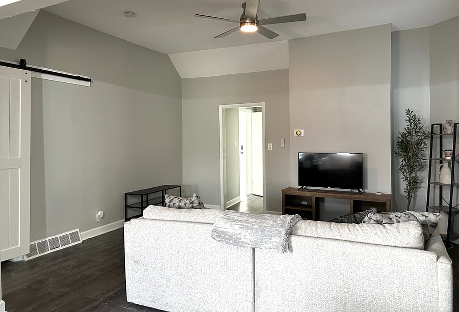 Furnished Finder property 887053_1 photo 3