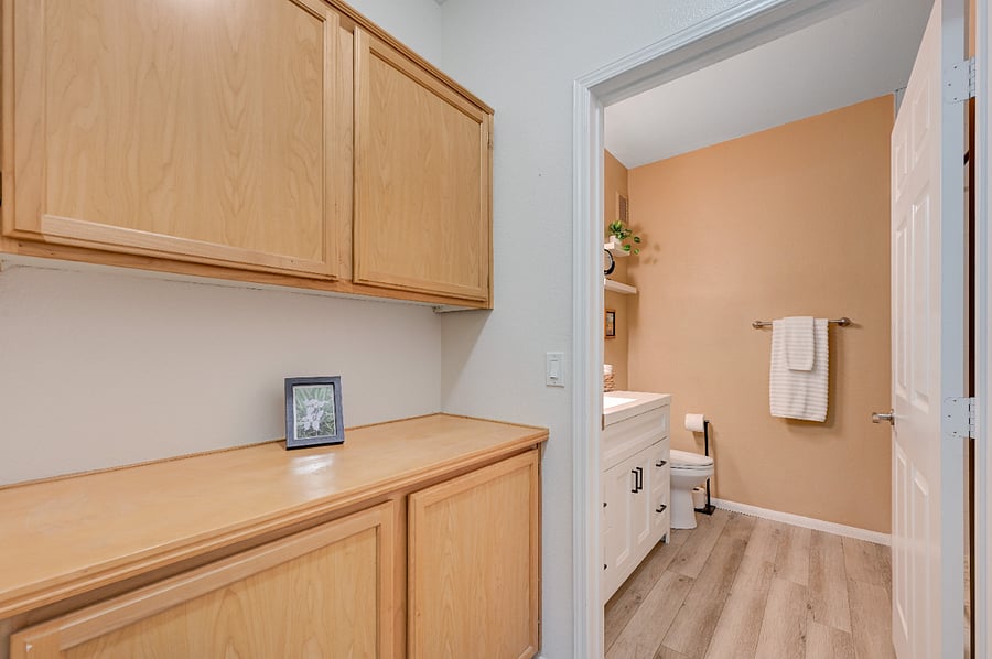 Furnished Finder property 887056_1 photo 14