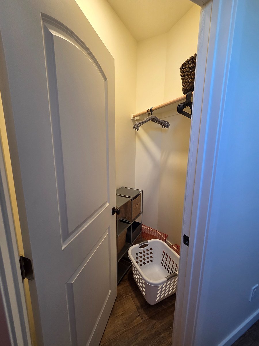 Furnished Finder property 887059_1 photo 11